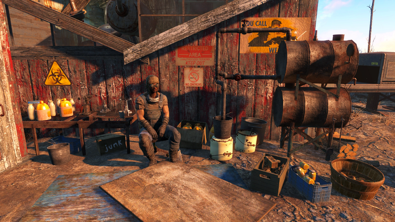 Datei:Moonshiner Distillery Tenpines Bluff WoodysWS.webp